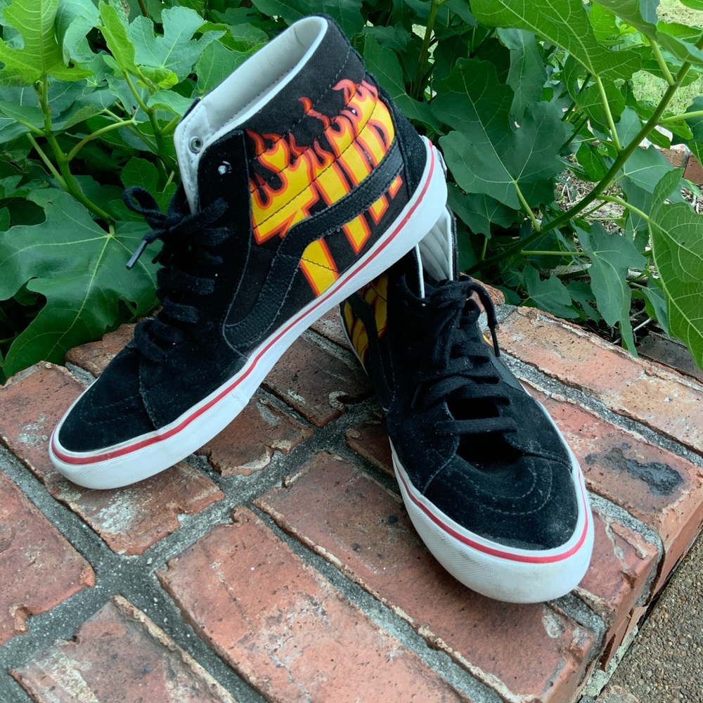 Vans X Thrasher Sk8-Hi Pro Skateboarding Sneakers Mens Sz 11.5